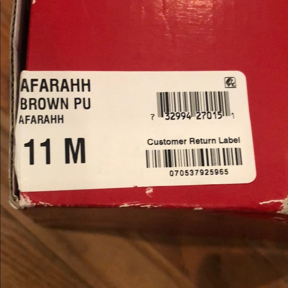 Women’s brown boots - American Rag - Size 11 - Picture 4 of 4